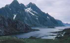 ph_11_Maervoll.jpg (5039 octets)
